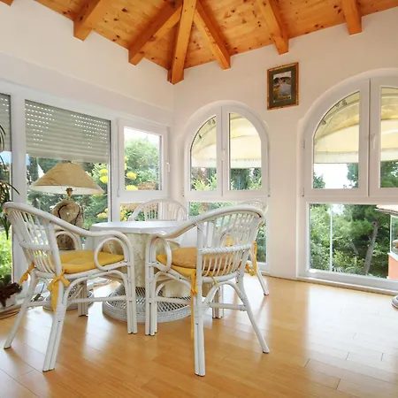 Casa vacanze Seaside Family Friendly House With A Swimming Pool Mlini, Dubrovnik - 2145 *