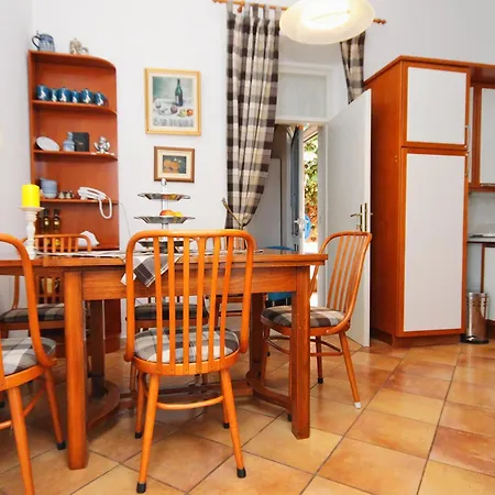 Seaside Family Friendly House With A Swimming Pool Mlini, Dubrovnik - 2145 Casa vacanze *