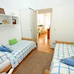 Vakantiehuis Seaside Family Friendly House With A Swimming Pool Mlini, Dubrovnik - 2145 *