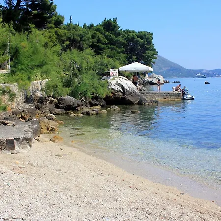 Seaside Family Friendly House With A Swimming Pool Mlini, Dubrovnik - 2145 * مْليني