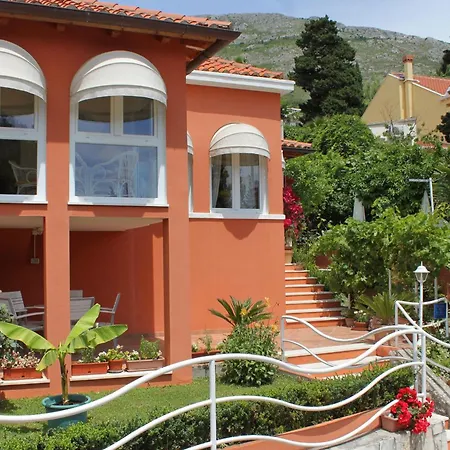 Seaside Family Friendly House With A Swimming Pool Mlini, Dubrovnik - 2145 * مْليني